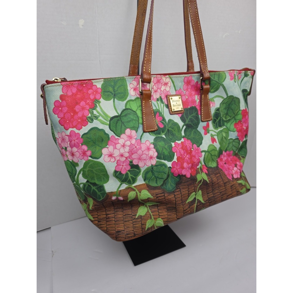 Dooney Bourke Floral Basket Cottage Garden Flowers Large Tote Bag Pink Green - Picture 2 of 13